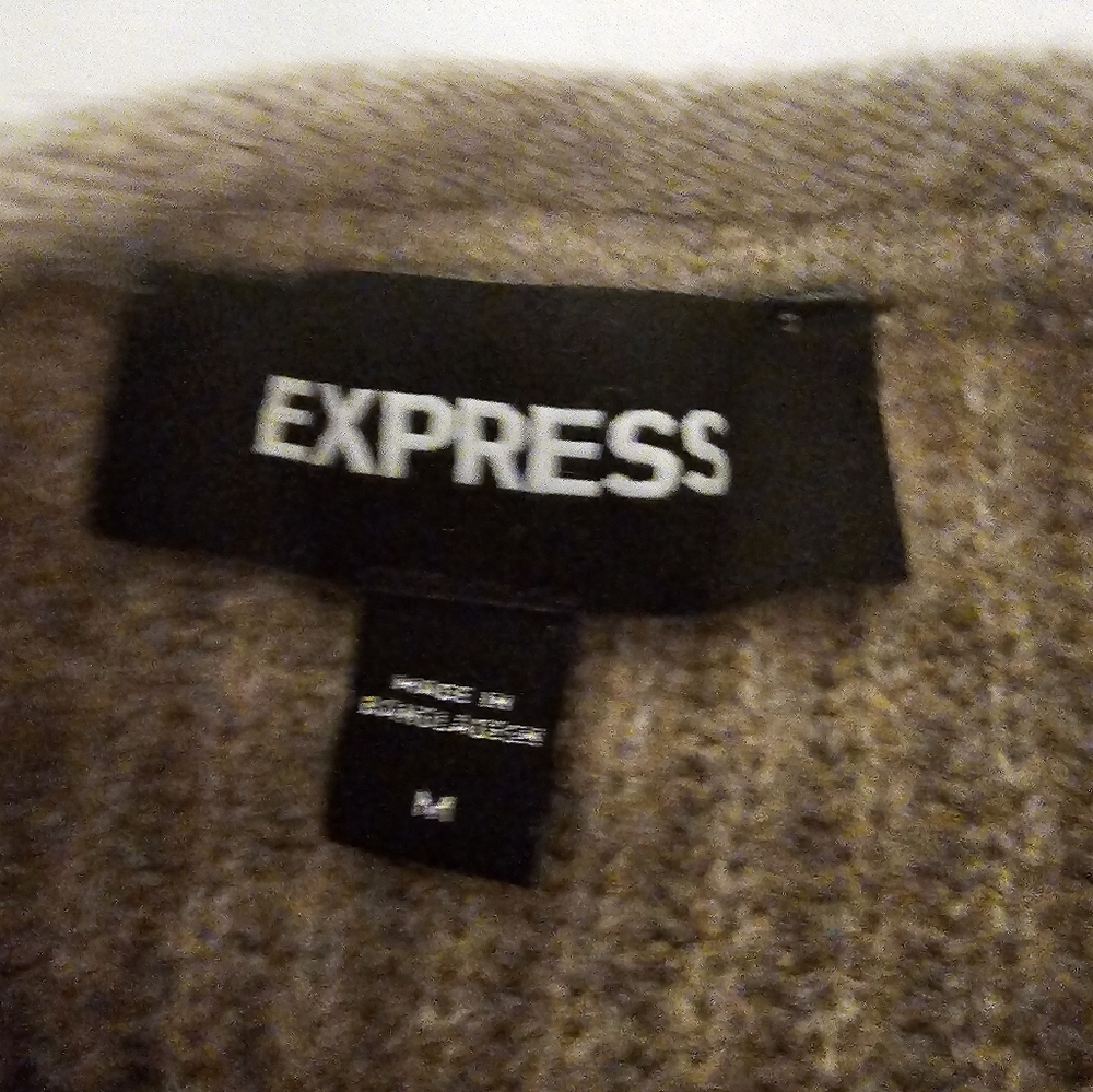 Express Sweater - Picture 2 of 3
